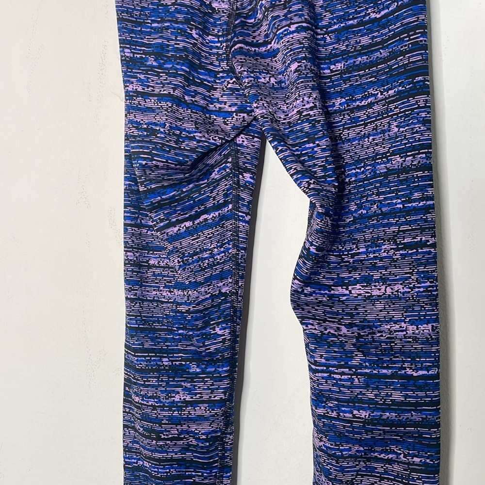 Nike Pro XS purple black leggings​ - Picture 3 of 4